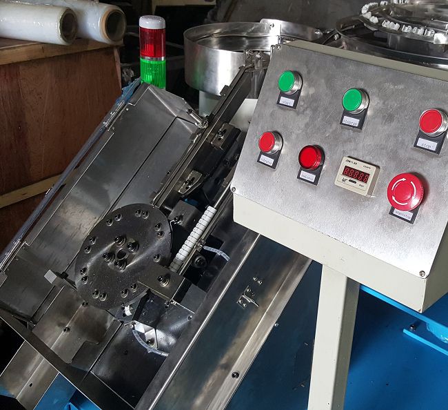 China Cable Clip and Nail Assembly Machine Manufacturers & Suppliers